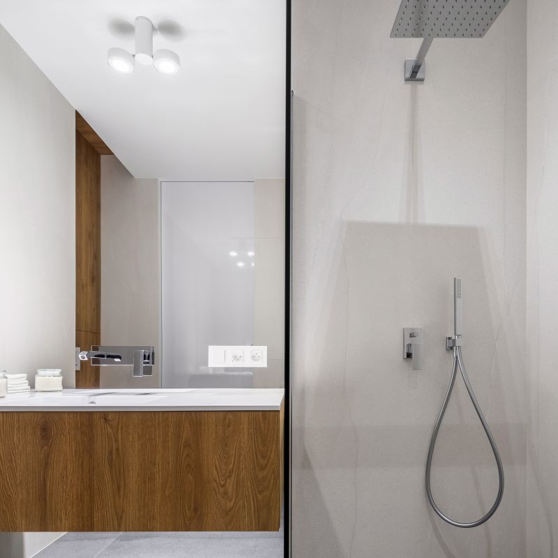 Minimalist Bathroom Shower
